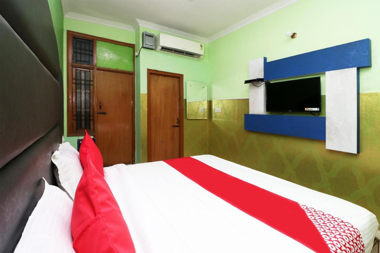 Oyo 29304 Hotel Pooja Yamunānagar Εξωτερικό φωτογραφία