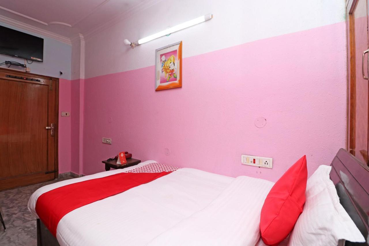 Oyo 29304 Hotel Pooja Yamunānagar Εξωτερικό φωτογραφία